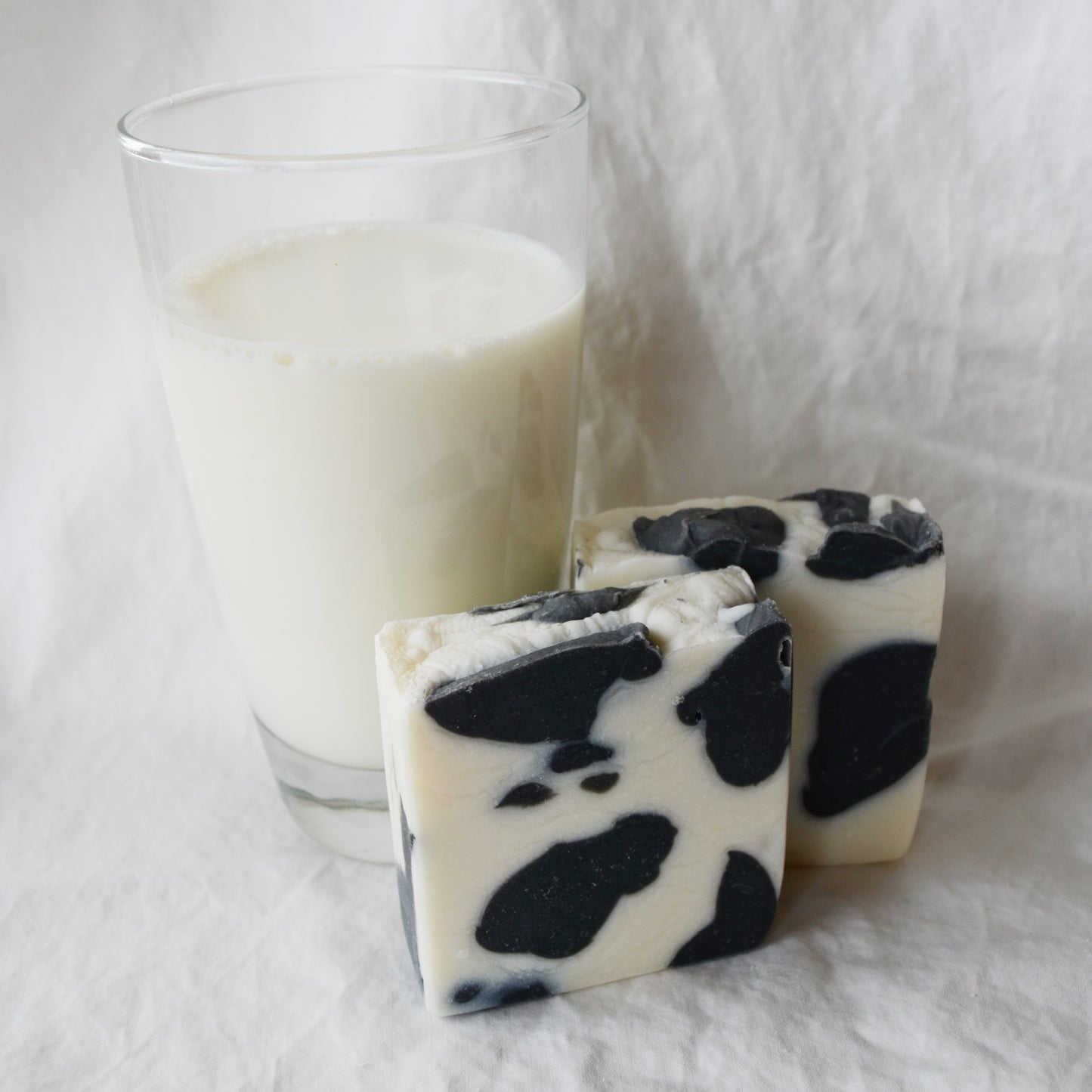 Holstein Bar (Unscented Made With Farm Fresh Cows Milk)